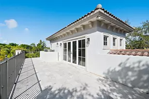 827 SE 2nd Ct, Fort Lauderdale, FL 33301 - Photo 43