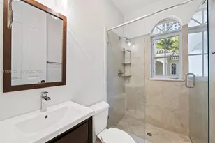 827 SE 2nd Ct, Fort Lauderdale, FL 33301 - Photo 29