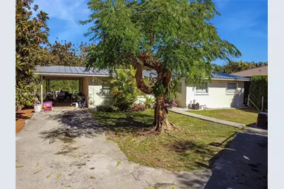 19955 SW 186th St, Miami, FL 33187 - Photo 7