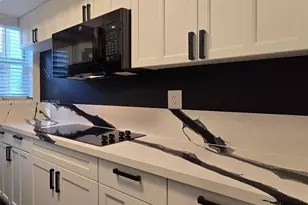 1021 Michigan Ave, Miami Beach, FL 33139 - Photo 11