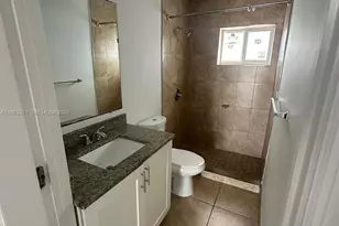 1128 NW 101st St, Miami, FL 33150 - Photo 5