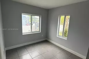 1128 NW 101st St, Miami, FL 33150 - Photo 9