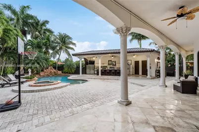 8200 NW 163rd St, Miami Lakes, FL 33016 - Photo 61
