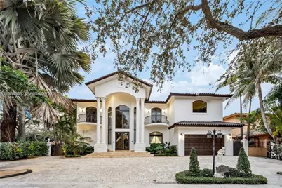 8200 NW 163rd St, Miami Lakes, FL 33016 - Photo 9