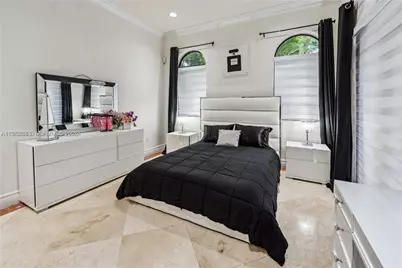 8200 NW 163rd St, Miami Lakes, FL 33016 - Photo 37