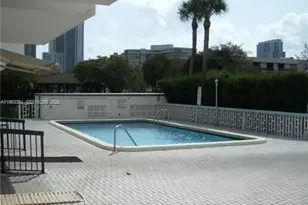 2200 E Hallandale Beach Blvd, Hallandale Beach, FL 33009 - Photo 11