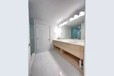 16385 Biscayne Blvd #607, North Miami Beach, FL 33160 - Photo 25