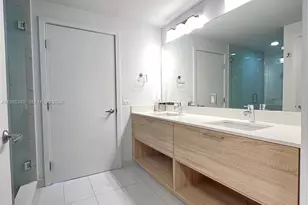 16385 Biscayne Blvd, North Miami Beach, FL 33160 - Photo 25