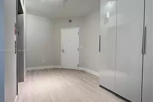 16385 Biscayne Blvd, North Miami Beach, FL 33160 - Photo 29