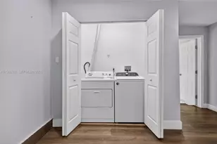 1880 NW 69th St, Miami, FL 33147 - Photo 11