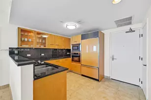 6799 Collins Ave, Miami Beach, FL 33141 - Photo 9