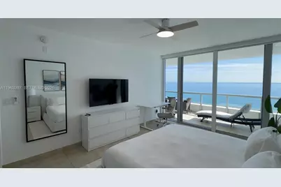 6799 Collins Ave #1604, Miami Beach, FL 33141 - Photo 13