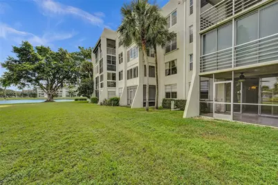 9440 Poinciana Pl #108, Davie, FL 33324 - Photo 37