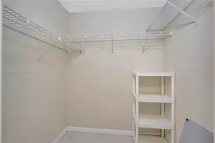 9440 Poinciana Pl, Davie, FL 33324 - Photo 11