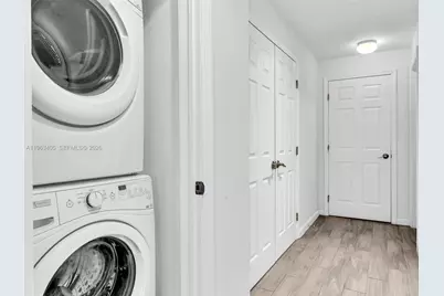 999 SW 1st Ave #1201, Miami, FL 33130 - Photo 15