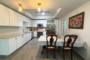 999 SW 1st Ave, Miami, FL 33130 - Photo 3