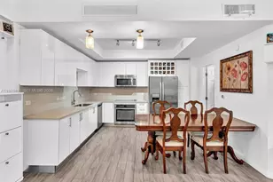 999 SW 1st Ave, Miami, FL 33130 - Photo 3