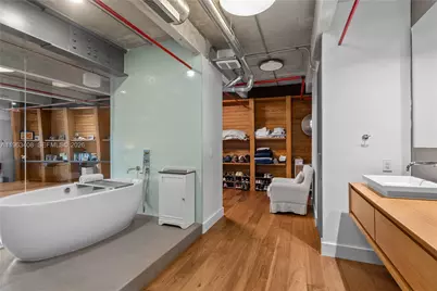 1749 NE Miami Ct #605, Miami, FL 33132 - Photo 33