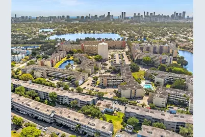 1770 NE 191st St #116-1, Miami, FL 33179 - Photo 43