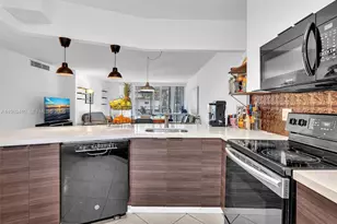 1770 NE 191st St, Miami, FL 33179 - Photo 7