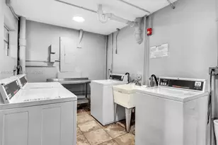 1770 NE 191st St, Miami, FL 33179 - Photo 31