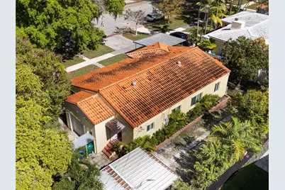 630 SW 25th Rd, Miami, FL 33129 - Photo 33