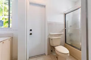 630 SW 25th Rd, Miami, FL 33129 - Photo 25