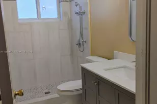 630 SW 25th Rd, Miami, FL 33129 - Photo 9