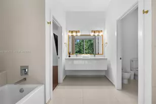 18935 Atlantic Blvd, Sunny Isles Beach, FL 33160 - Photo 15