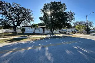 17351 NW 29th Ave, Miami Gardens, FL 33056 - Photo 45