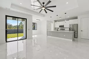 369 Woodburn, Lehigh Acres, FL 33972 - Photo 5