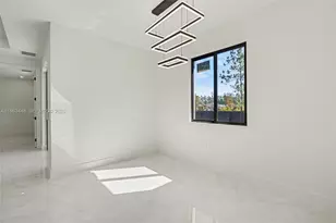 369 Woodburn, Lehigh Acres, FL 33972 - Photo 19