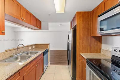 36 NW 6th Ave #502, Miami, FL 33128 - Photo 11