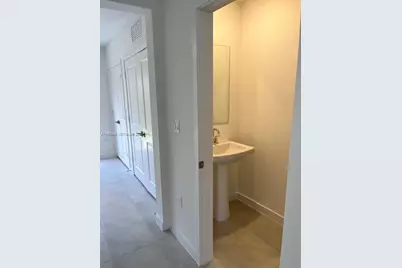 540 NE 4th St, Florida City, FL 33034 - Photo 9