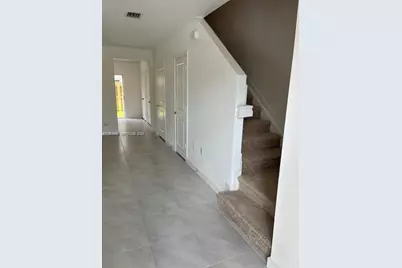 540 NE 4th St, Florida City, FL 33034 - Photo 5