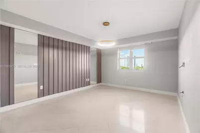 20000 E Country Club Dr #716, Aventura, FL 33180 - Photo 25