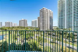 20000 E Country Club Dr, Aventura, FL 33180 - Photo 15