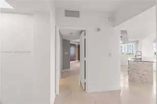 20000 E Country Club Dr, Aventura, FL 33180 - Photo 21