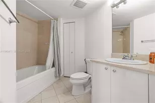 20000 E Country Club Dr, Aventura, FL 33180 - Photo 27