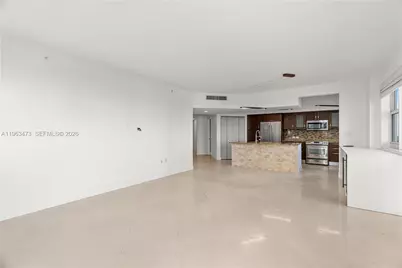 20000 E Country Club Dr #716, Aventura, FL 33180 - Photo 13