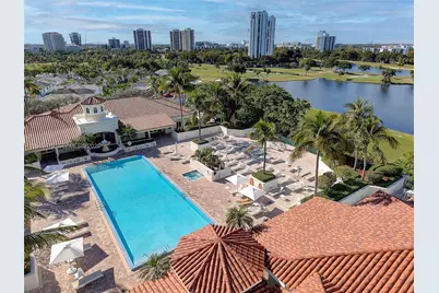 20000 E Country Club Dr #716, Aventura, FL 33180 - Photo 41