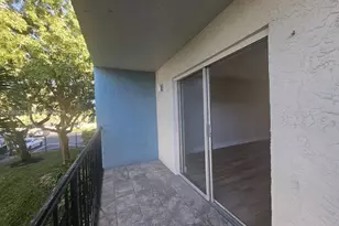 333 NW 17th Ct, Fort Lauderdale, FL 33311 - Photo 21