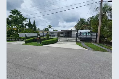 2543 Gulfstream Ln, Fort Lauderdale, FL 33312 - Photo 3