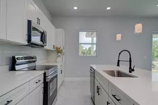 3121 71th St W, Lehigh Acres, FL 33971 - Photo 9