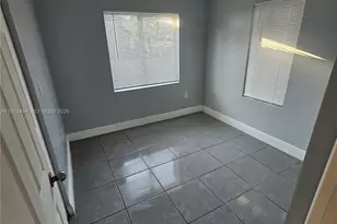 1128 NW 101st St, Miami, FL 33150 - Photo 13