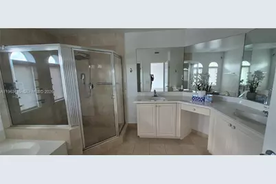 [Address not provided], Aventura, FL 33180 - Photo 9