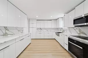 299 S Biscayne River Dr, Miami, FL 33169 - Photo 15