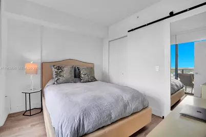 121 NE 34th St #1814, Miami, FL 33137 - Photo 15