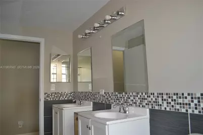 1935 Madeira Dr #1935, Weston, FL 33327 - Photo 21