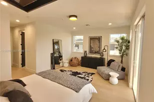 1372 Bayview Dr, Fort Lauderdale, FL 33304 - Photo 25